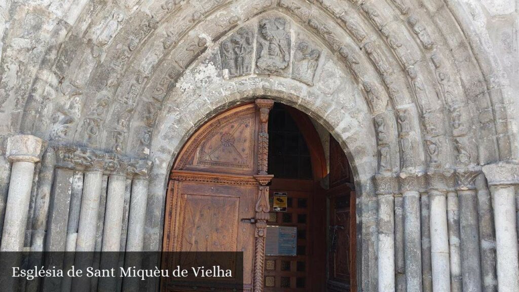 Església de Sant Miquèu de Vielha - Viella Mitg Arán (Cataluña)