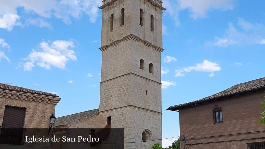 Iglesia de San Pedro - Fuentes de Nava (Castilla y León)