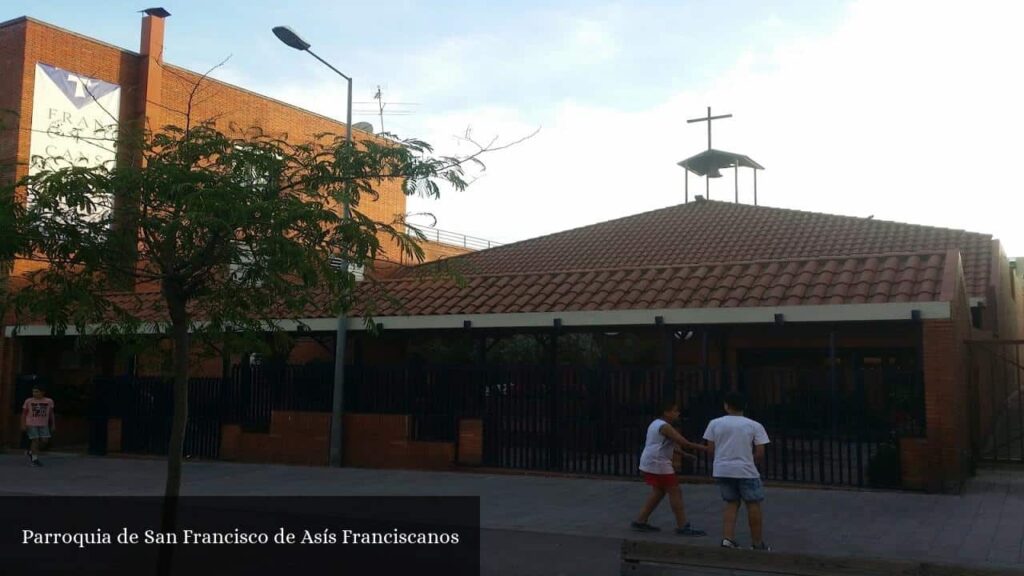 Parroquia de San Francisco de Asís Franciscanos - Sabadell (Cataluña)