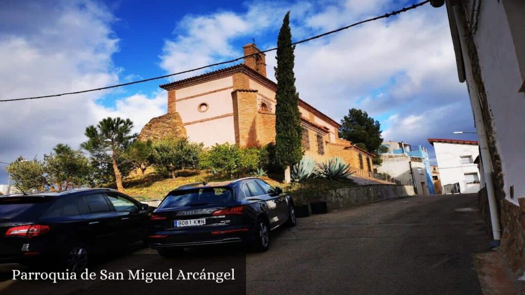 Parroquia de San Miguel Arcángel - El Frasno (Aragón)